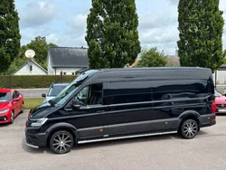Svart Begagnad 2018 VW Crafter Van | 329 875 kr