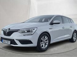 Vit Begagnad 2017 Renault Mégane IV Kombi | 82 000 kr (Superpris)
