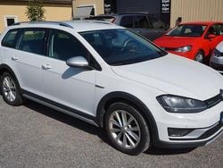 Vit Begagnad 2015 VW Golf Alltrack Kombi | 99 900 kr (Lite dyr)