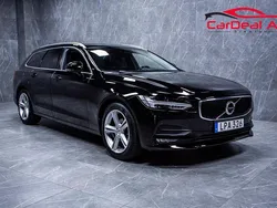 Svart Begagnad 2018 Volvo V90 Momentum Kombi | 264 800 kr (Marknadspris)