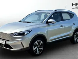 Grå (silver) Begagnad 2022 MG ZS Luxury Sedan | 244 900 kr (Superpris)