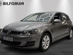 Grå Begagnad 2015 VW Golf VII Halvkombi | 79 800 kr (Bra pris)