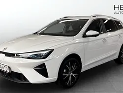 Vit (white) Begagnad 2023 MG MG5 EV Luxury Kombi | 289 900 kr (Marknadspris)