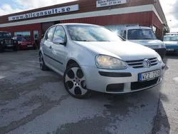 Silver Begagnad 2005 VW Golf Plus Cross Minibuss | 29 900 kr