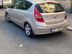 Brun Begagnad 2009 Hyundai i30 Halvkombi | 29 900 kr (Marknadspris)