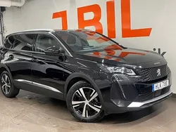 Svart Begagnad 2023 Peugeot 5008 GTi Minibuss | 329 900 kr (Marknadspris)