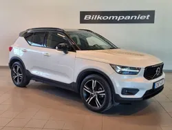 Vit Begagnad 2021 Volvo XC40 R-Design SUV | 389 900 kr
