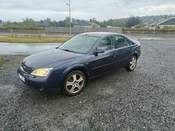 Blå Begagnad 2002 Ford Mondeo Halvkombi | 10 000 kr (Bra pris)