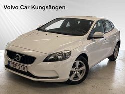 Vit Begagnad 2017 Volvo V40 Business Edition Halvkombi | 129 900 kr (Bra pris)