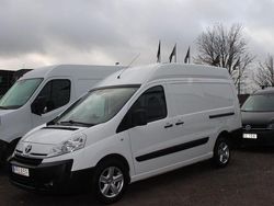 Vit Begagnad 2015 Toyota Proace Van | 159 000 kr