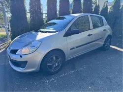 Grå Begagnad 2008 Renault Clio II Halvkombi | 24 900 kr (Marknadspris)