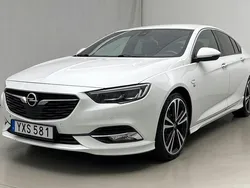 Vit Begagnad 2018 Opel Insignia Business Sedan | 96 500 kr (Superpris)