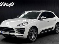 Vit Begagnad 2014 Porsche Macan Turbo SUV | 399 800 kr (Marknadspris)