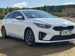 Vit Begagnad 2019 Kia ProCeed Halvkombi | 200 000 kr (Lite dyr)