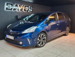 Mörkblå Begagnad 2014 Toyota Prius Kombi | 99 900 kr