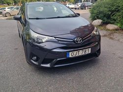 Begagnad 2016 Toyota Avensis Kombi | 169 000 kr (Marknadspris)