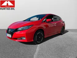 Röd Begagnad 2022 Nissan Leaf N-Connecta Halvkombi | 199 900 kr (Marknadspris)