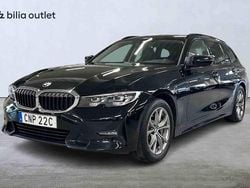 Svart Begagnad 2021 BMW 330e Kombi | 269 900 kr (Superpris)