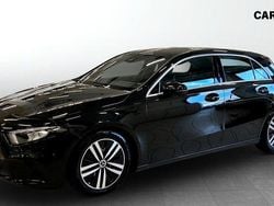 Svart Begagnad 2021 Mercedes A200 Halvkombi | 224 900 kr (Superpris)