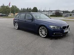 Blå Begagnad 2016 BMW 318 Sport Line Kombi | 129 900 kr (Marknadspris)