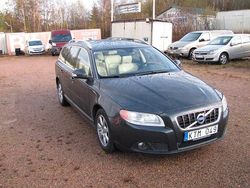 Grå Begagnad 2011 Volvo V70 Summum Kombi | 59 000 kr (Superpris)