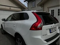 Vit Begagnad 2013 Volvo XC60 Momentum SUV | 209 000 kr (Dyr)