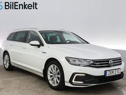 Vit Begagnad 2021 VW Passat GTE Kombi | 254 900 kr (Marknadspris)