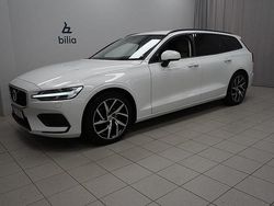 Vit Begagnad 2018 Volvo V60 Momentum Kombi | 254 900 kr (Marknadspris)