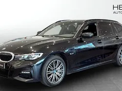 Svart (black) Begagnad 2022 BMW 330e M Sport Kombi | 358 700 kr (Marknadspris)