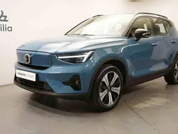 Blå Begagnad 2023 Volvo XC40 Single Motor SUV | 359 900 kr