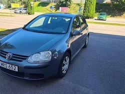 Grå Begagnad 2005 VW Golf IV Trendline Halvkombi | 22 000 kr (Bra pris)