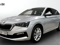 Silver Begagnad 2023 Skoda Scala Style Halvkombi | 209 900 kr (Marknadspris)