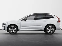 Vit Ny 2024 Volvo XC60 Plus SUV | 639 900 kr (Dyr)