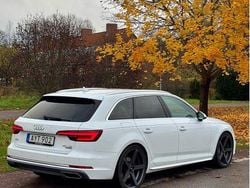 Vit Begagnad 2019 Audi A4 Sport Kombi | 200 000 kr (Marknadspris)