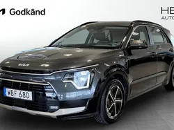 Grå (grey) Begagnad 2024 Kia Niro SUV | 339 900 kr (Marknadspris)