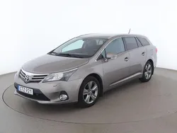 Brun Begagnad 2014 Toyota Avensis Multidrive S Kombi | 120 000 kr (Superpris)