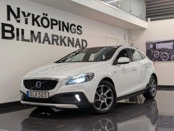 Vit Begagnad 2014 Volvo V40 CC Ocean Race Kombi | 154 900 kr (Lite dyr)