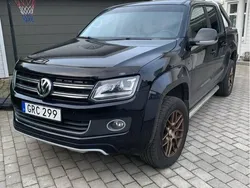 Svart Begagnad 2015 VW Amarok Highline Pickup | 200 000 kr (Bra pris)
