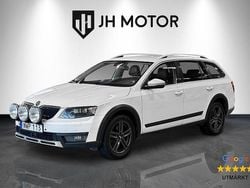 Vit Begagnad 2015 Skoda Octavia Scout Business Line Kombi | 119 900 kr