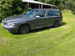 Grå Begagnad 2003 Volvo V70 Kombi | 6 000 kr (Superpris)
