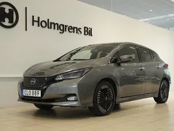 Grå Begagnad 2022 Nissan Leaf N-Connecta Halvkombi | 174 900 kr (Bra pris)