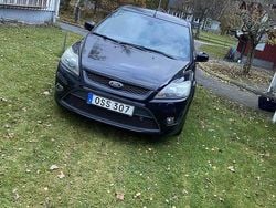 Svart Begagnad 2008 Ford Focus ST Halvkombi | 69 000 kr (Marknadspris)