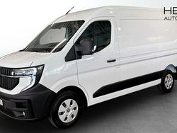 Vit (white) Ny 2025 Renault Master Van | 607 748 kr (Dyr)