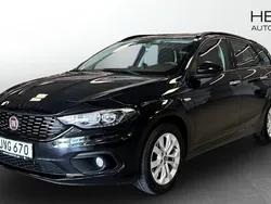 Svart (black) Begagnad 2017 Fiat Tipo Lounge Kombi | 119 900 kr (Bra pris)