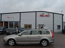 Ljusbrun (brun) Begagnad 2012 Volvo V70 Momentum Kombi | 89 900 kr (Bra pris)