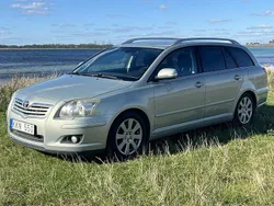 Grön Begagnad 2008 Toyota Avensis Kombi | 35 000 kr (Bra pris)