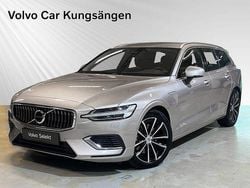 Ljusgrå Begagnad 2024 Volvo V60 Plus Kombi | 459 900 kr (Bra pris)