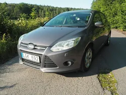 Brun Begagnad 2011 Ford Focus Trend Halvkombi | 36 000 kr (Dyr)