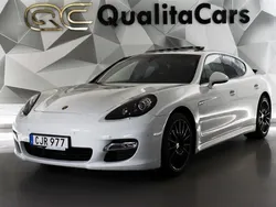 Vit Begagnad 2013 Porsche Panamera Turbo Sport Sedan | 389 900 kr (Marknadspris)