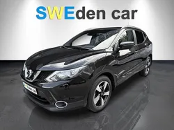 Svart Begagnad 2017 Nissan Qashqai SUV | 159 900 kr (Marknadspris)